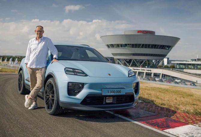 23213137cbdafe4e1d7187.jpg image003.jpg