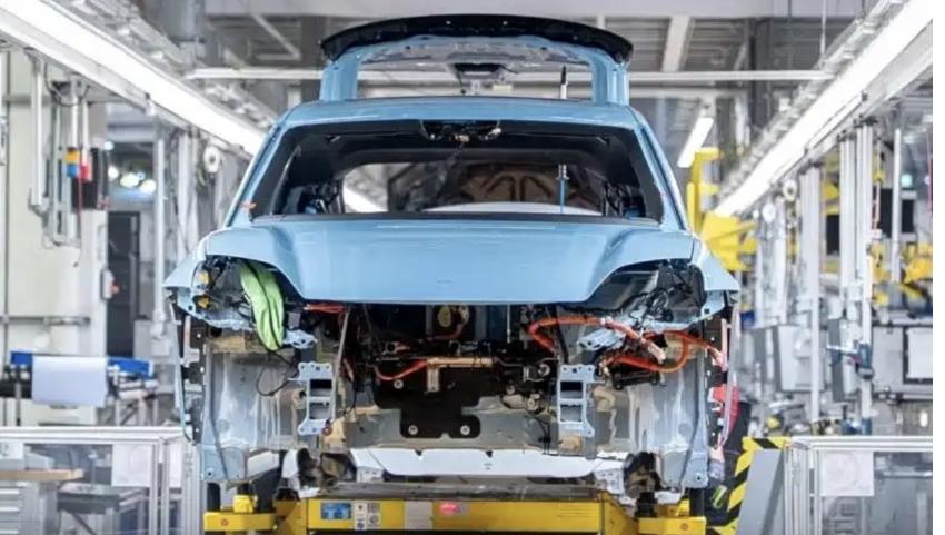 第100萬臺保時捷Macan萊比錫工廠下線