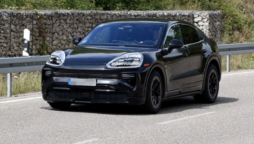 年底發(fā)布 全新保時捷Cayenne Coupe EV新諜照