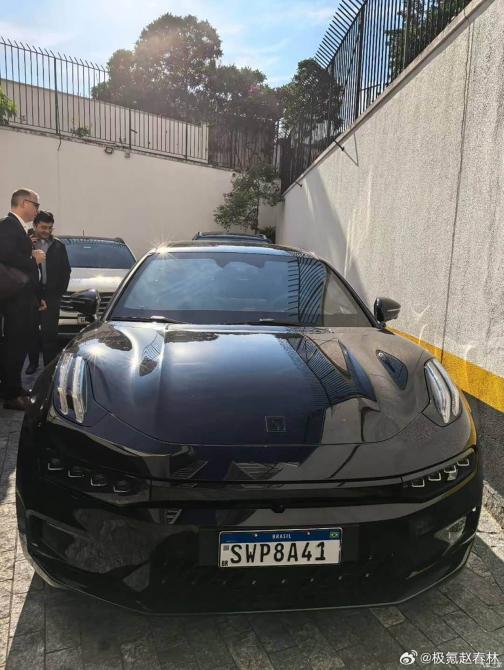 27175406273588bc480550.jpg image002.jpg