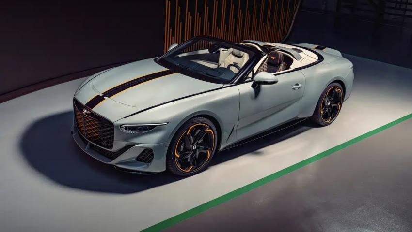 1/16完成 首臺(tái)MULLINER定制賓利Batur敞篷版官圖