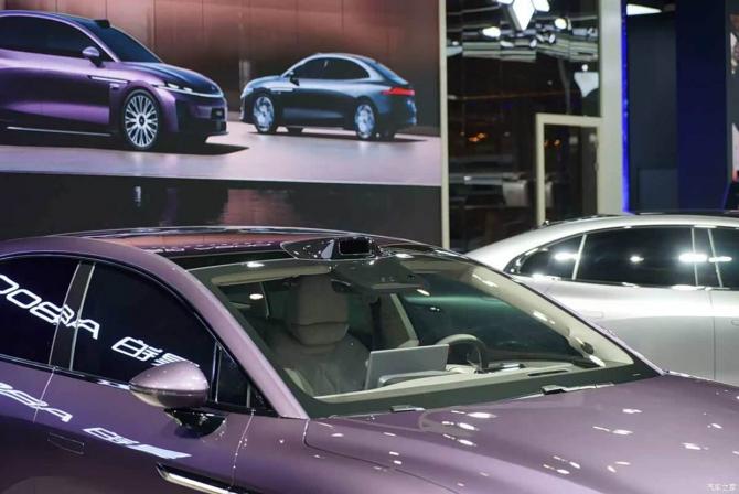 2912104179decdf3346865.jpg image003.jpg