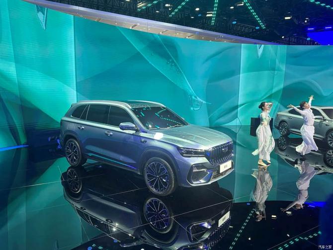 29151636d2a4bd7b883845.jpg image003.jpg