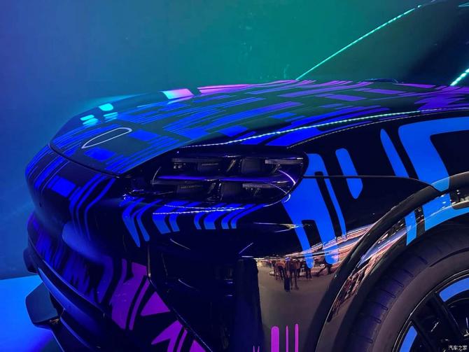 10090049e62a99ef224979.jpg image002.jpg