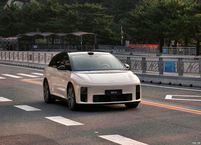 100912384e6e64fb6f0841.jpg image002.jpg