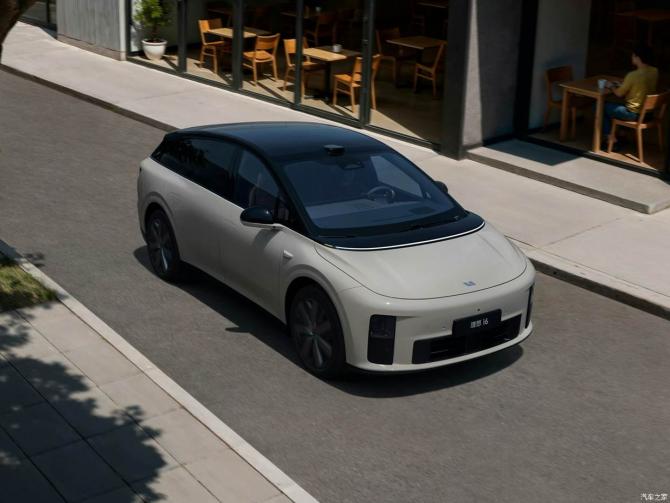 19081143327eb073686738.jpg image003.jpg