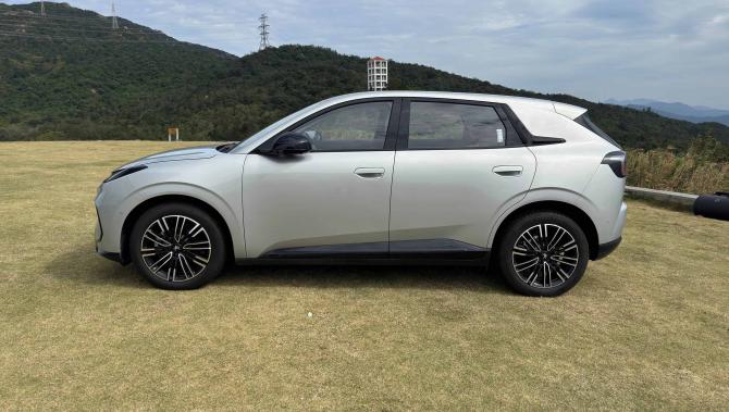 232154204cf9e2e7051210.jpg image006.jpg