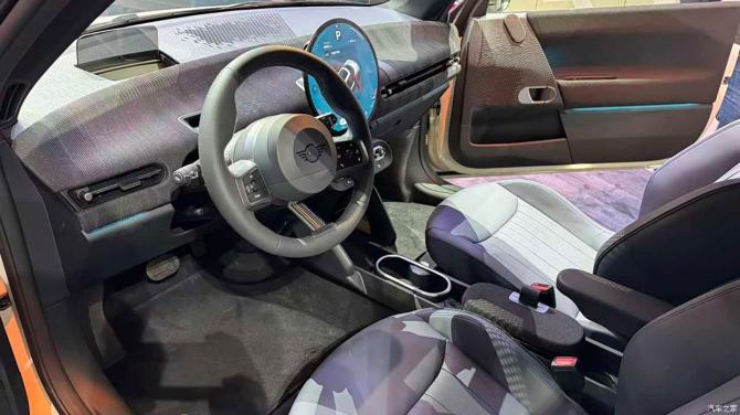 240827008c607053999984.jpg image004.jpg