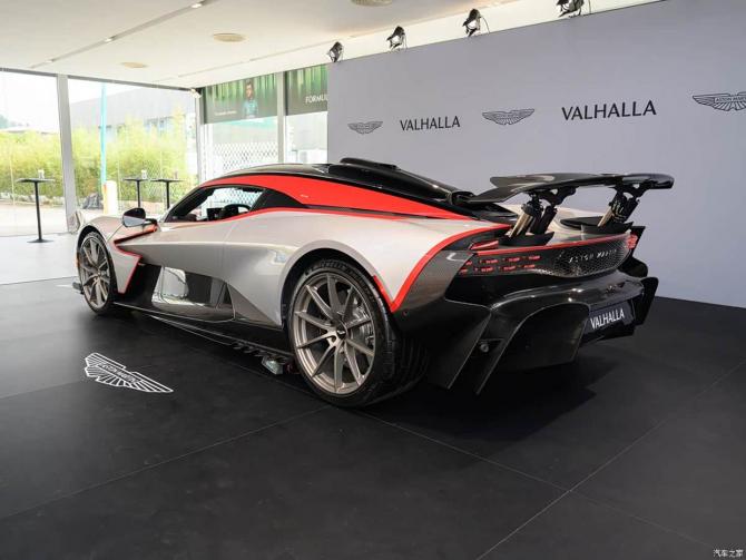 01082856da8acb417e6570.jpg image005.jpg