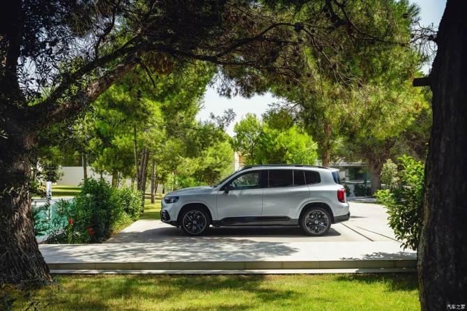 100805254f633af50d5052.jpg image008.jpg