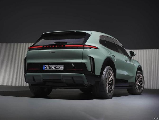 100824161c278a8a275684.jpg image009.jpg