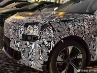 外觀將沿用家族設(shè)計(jì)語言 疑似領(lǐng)克800諜照曝光